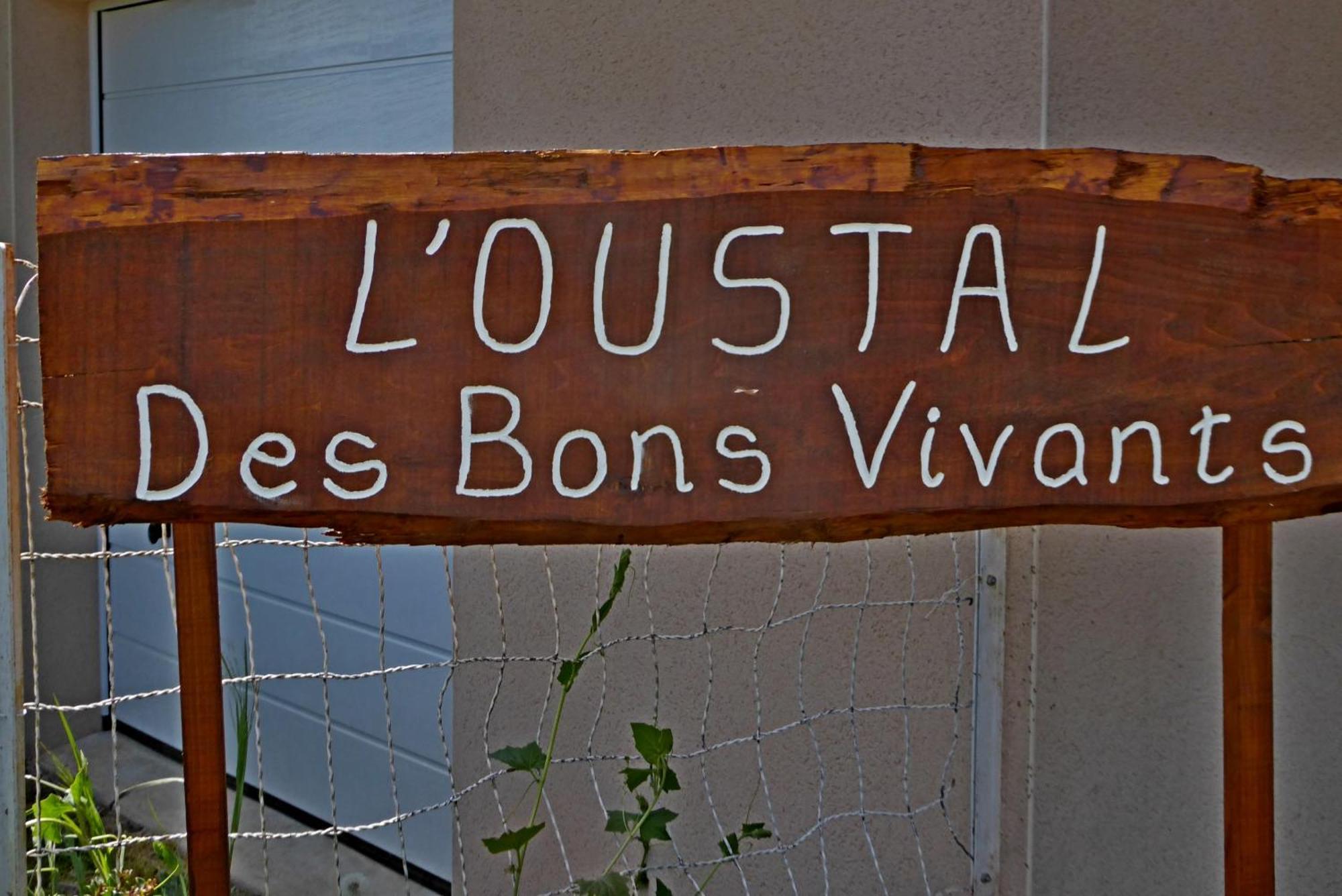 L'Oustal Des Bons Vivants Conques-en-Rouergue Exterior photo
